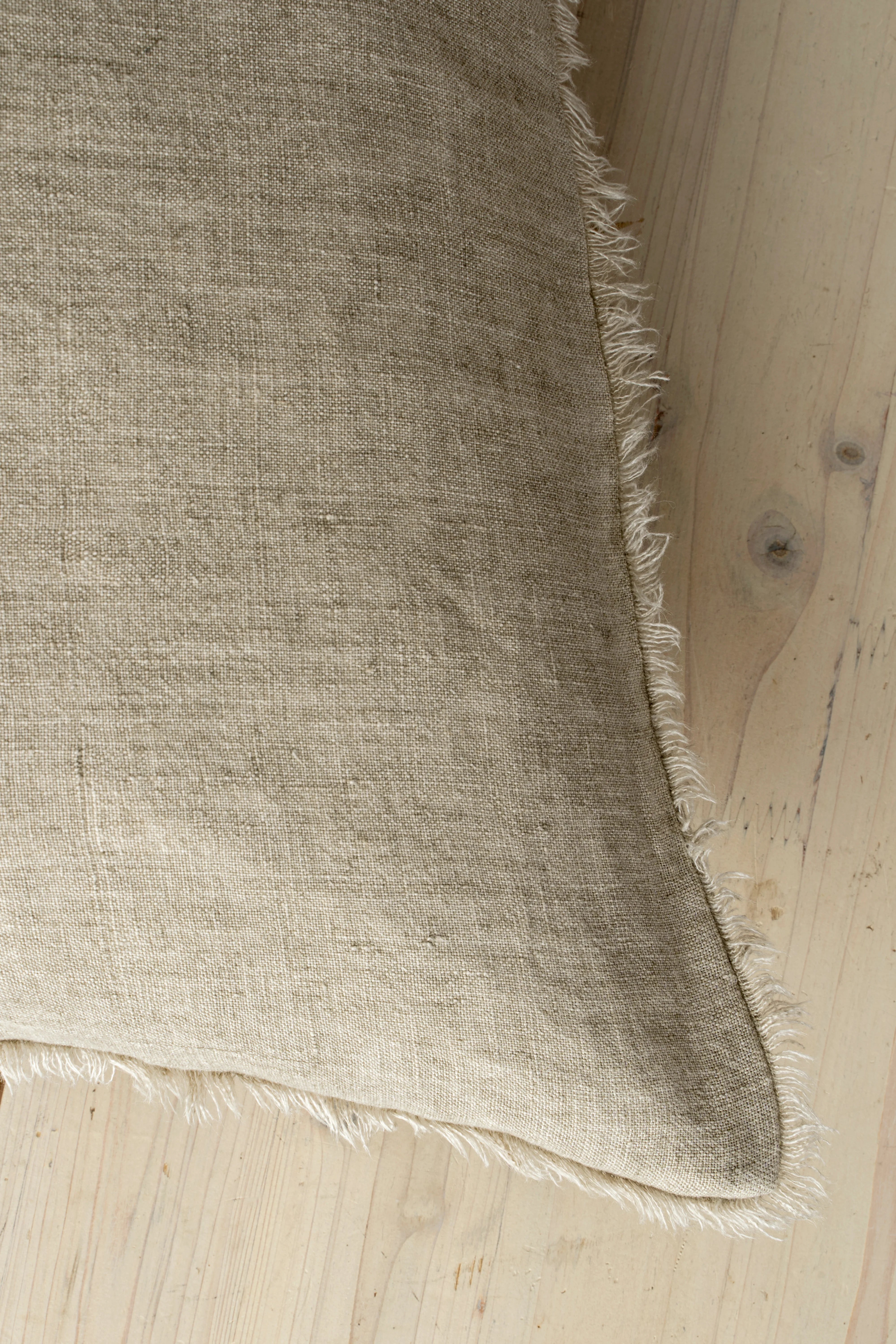 Lina Linen Pillow | Almond