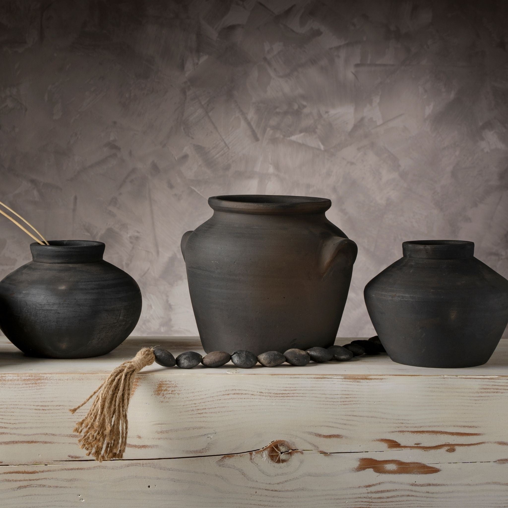 Milos Burnt Terracotta Urn | Large