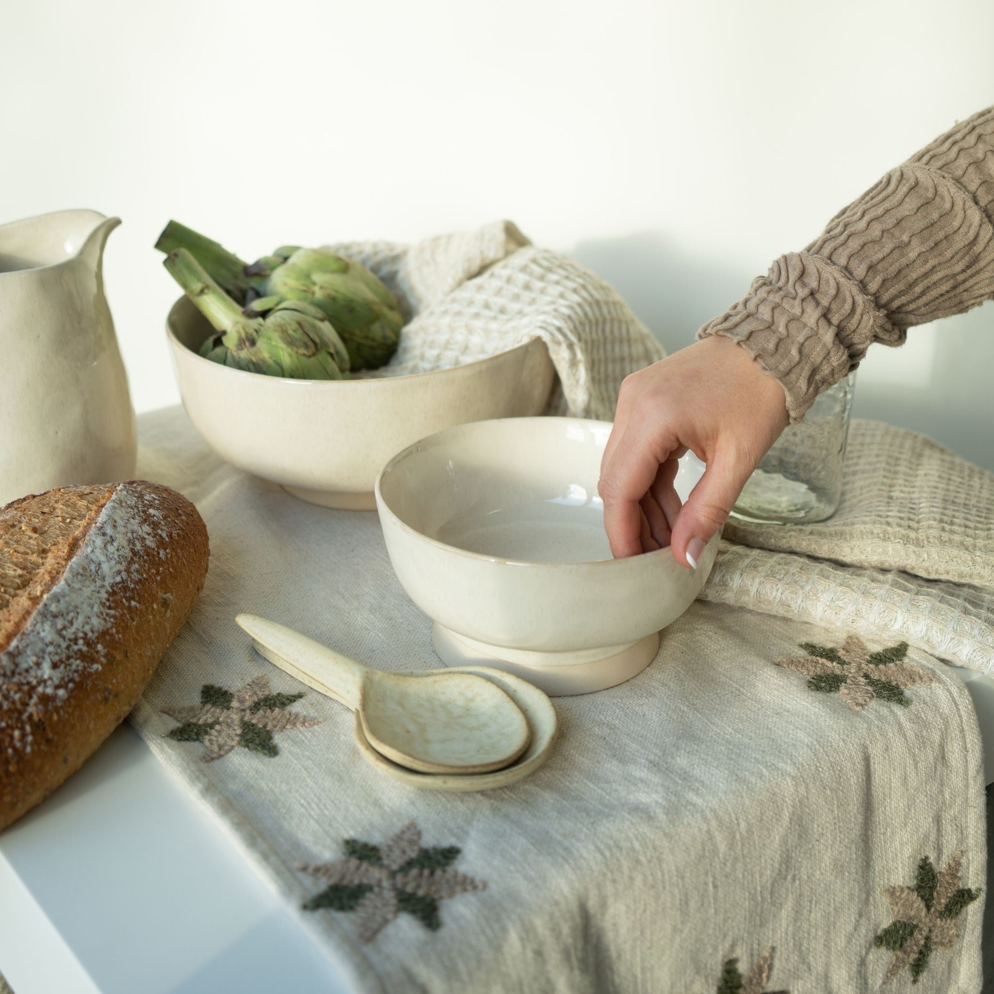 Stowe Pedestal Bowl | Small