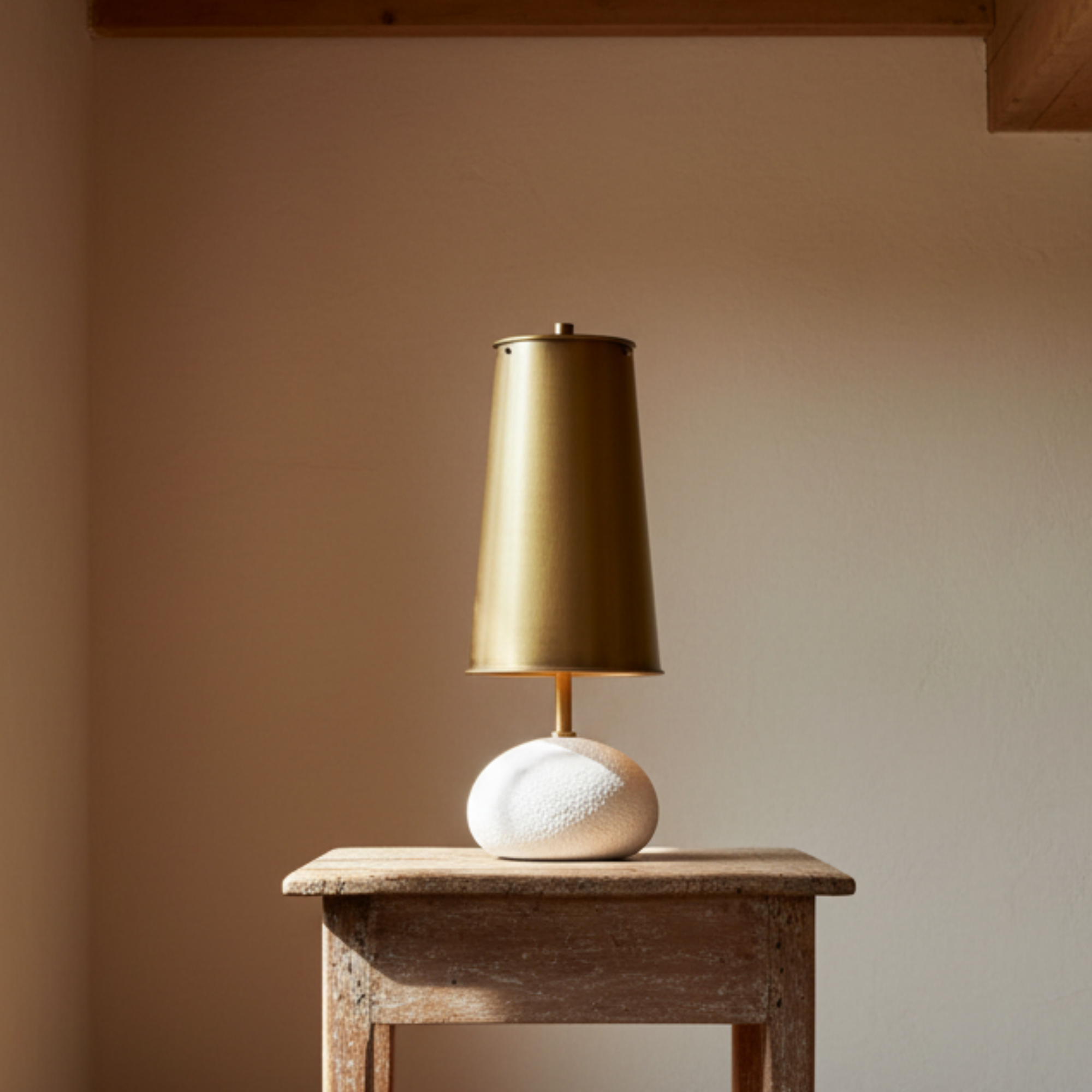 Hattie Concrete Mini Lamp