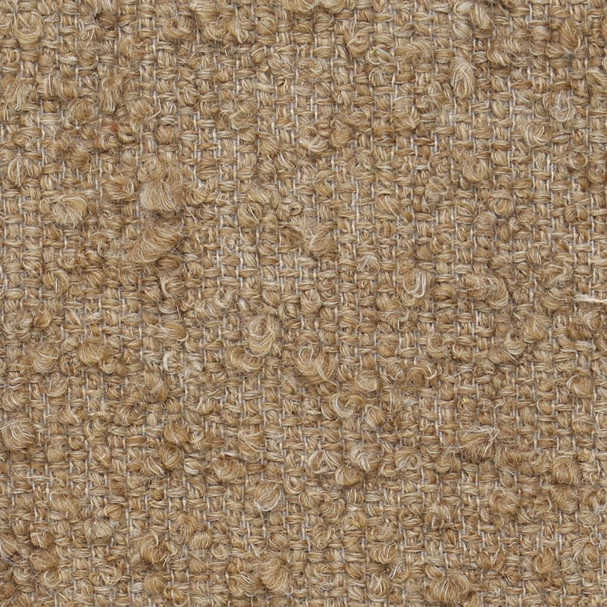 Mina Swivel Club Chair | Kenzo Straw