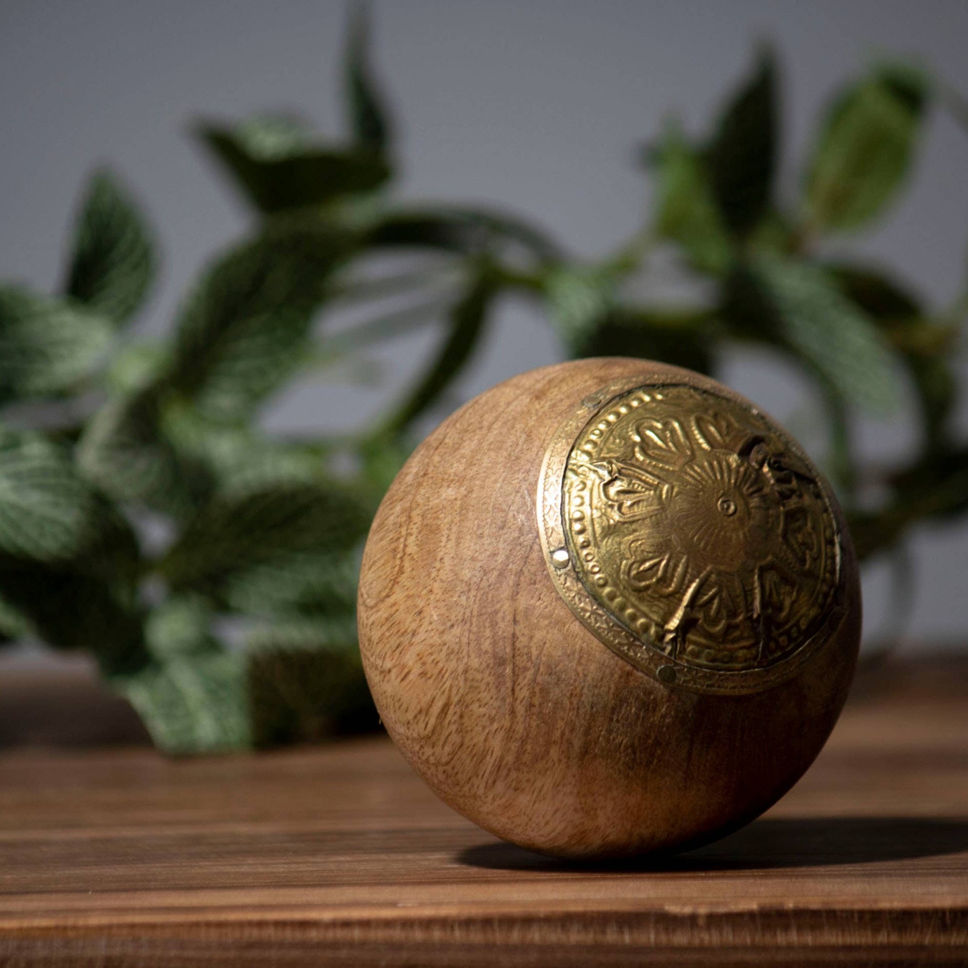 Bhor Deco Ball