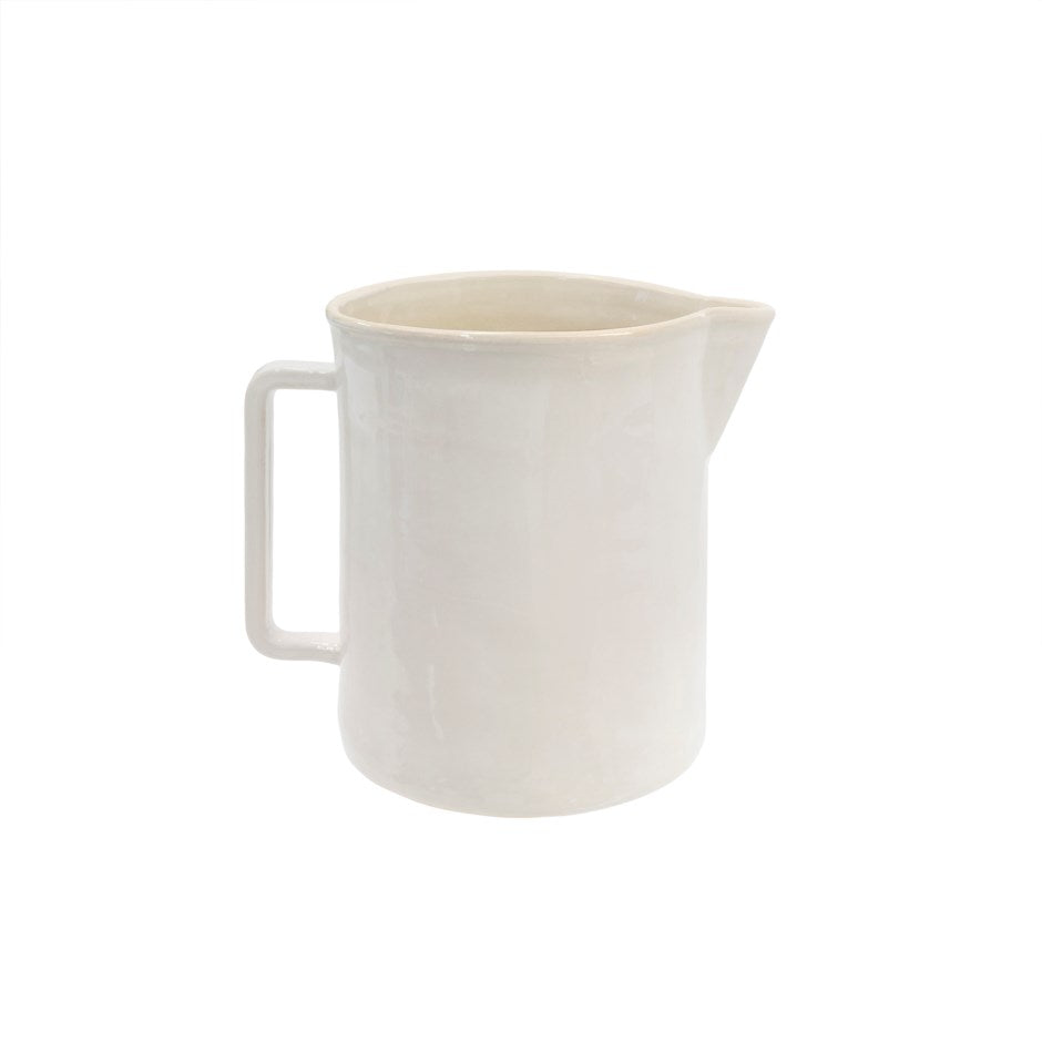 Highland Pitcher | White