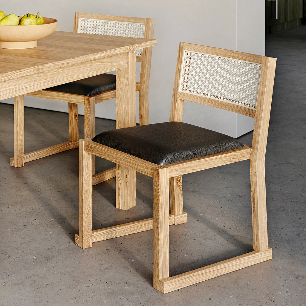 Eglinton Dining Chair White Oak/Vinyl Noir | Floor Sample