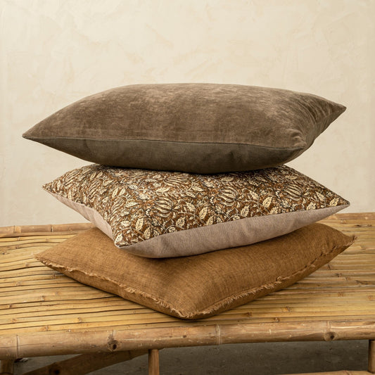 Vera Velvet Pillow | Carob