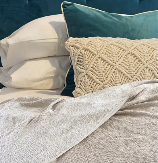 Crinkled Muslin Bed Blanket | Beige