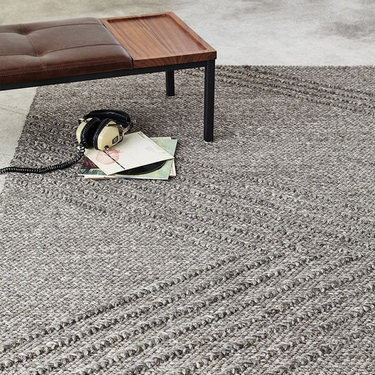 Avro Rug | Charcoal