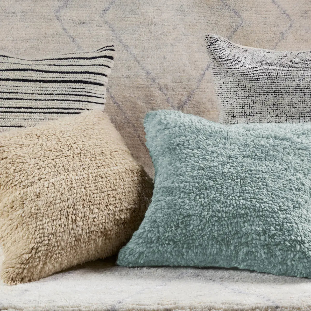 Jardine II Pillow