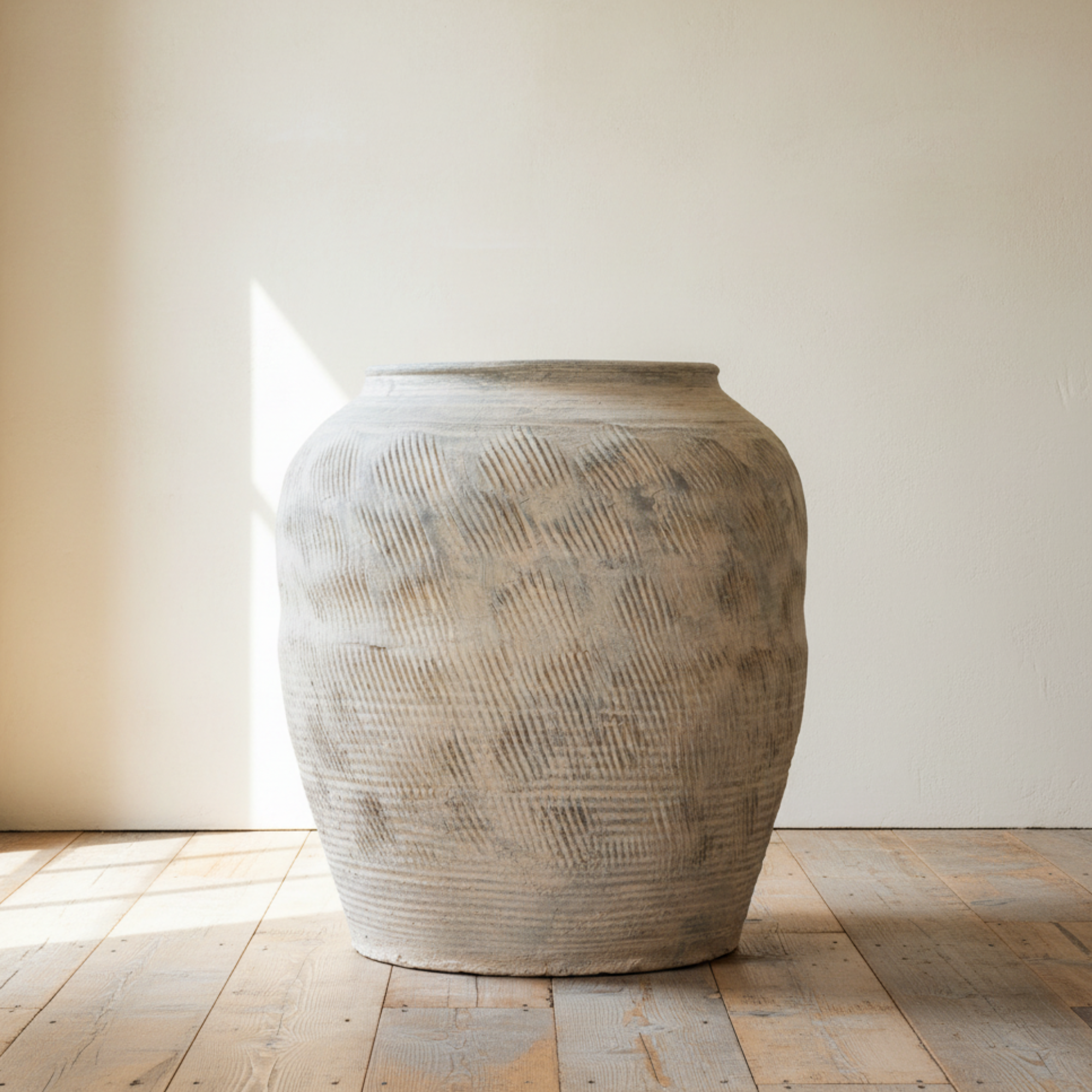 Chinese Water Pot | Large