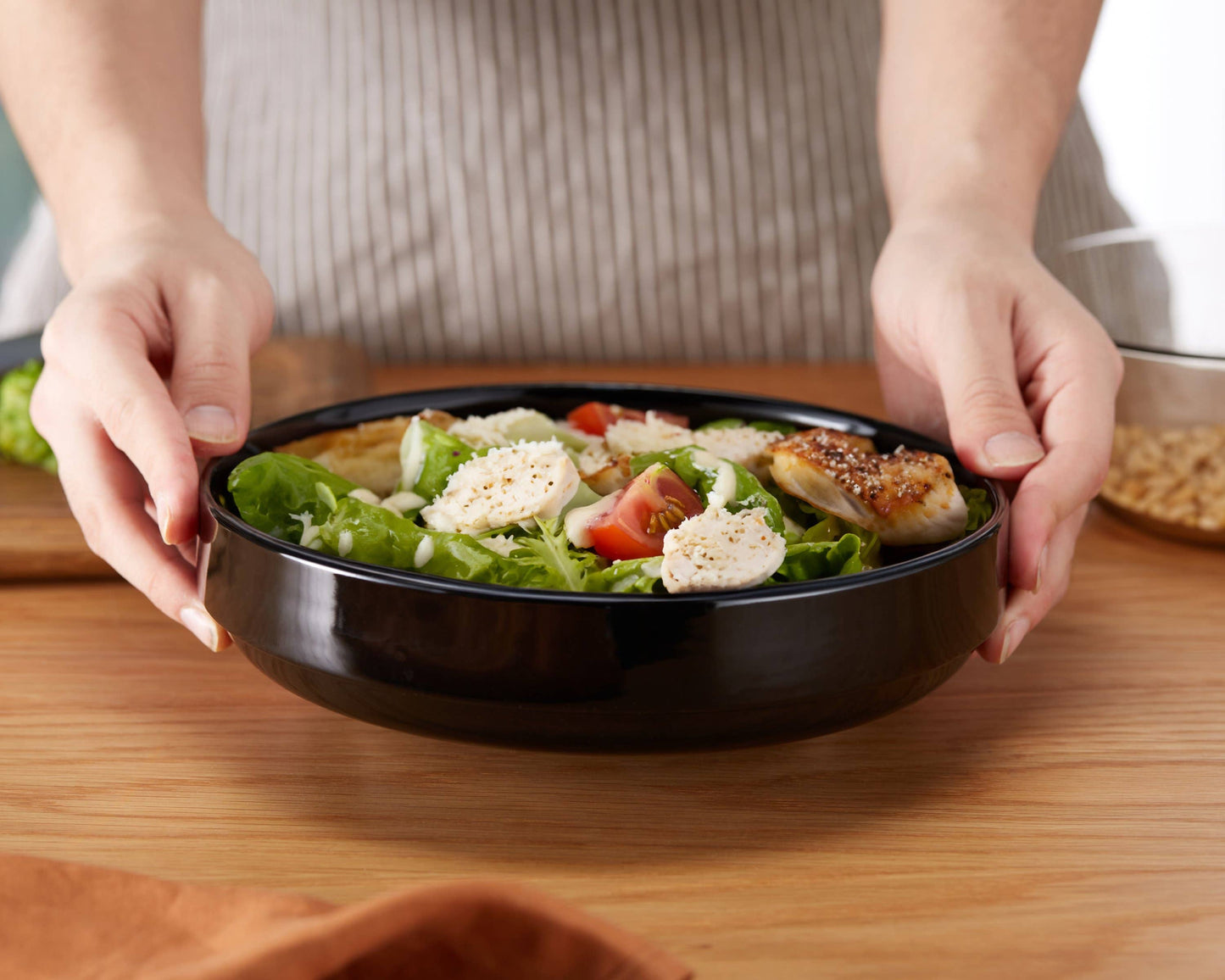 Kook Black Ceramic Pasta Bowl | 47 oz