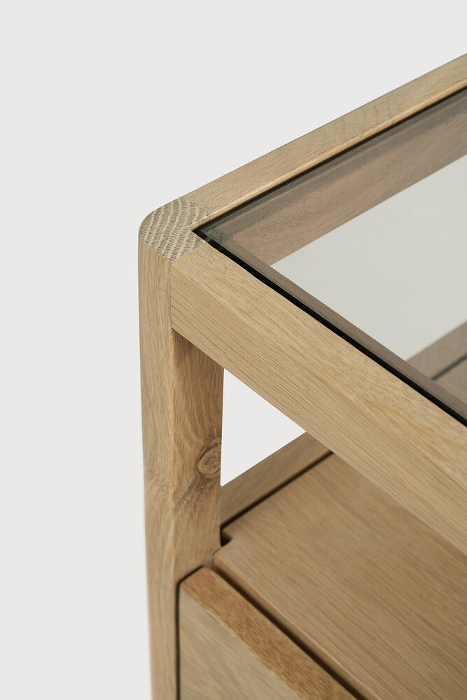 Spindle bedside table Oak | Sample