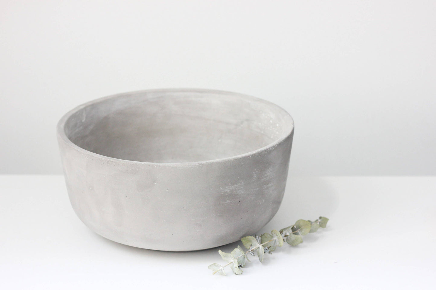 Minimalist Decor Round Concrete Bowl