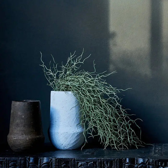 Load image into Gallery viewer, Giulio Textured Vase
