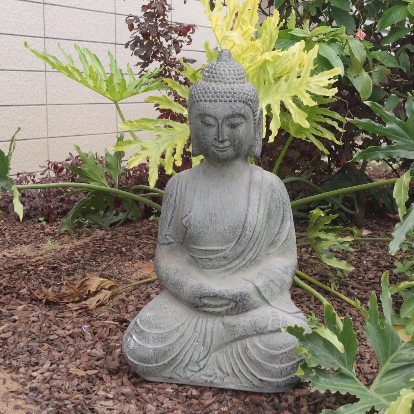 Sitting Buddha Statue