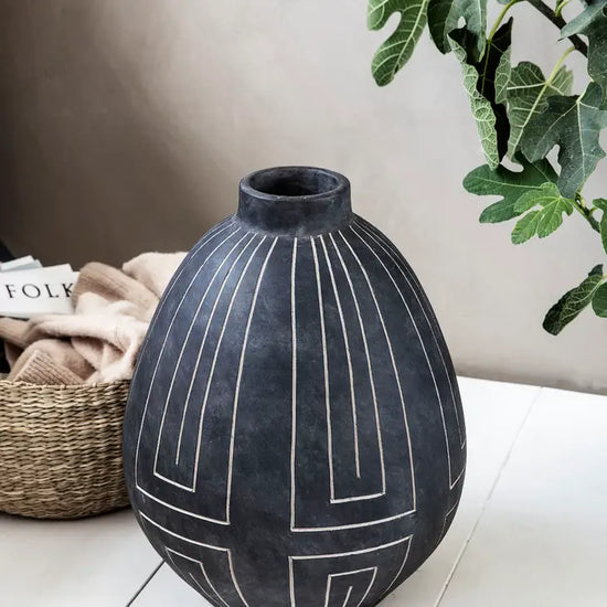 Aljeco Vase | Grey/Black