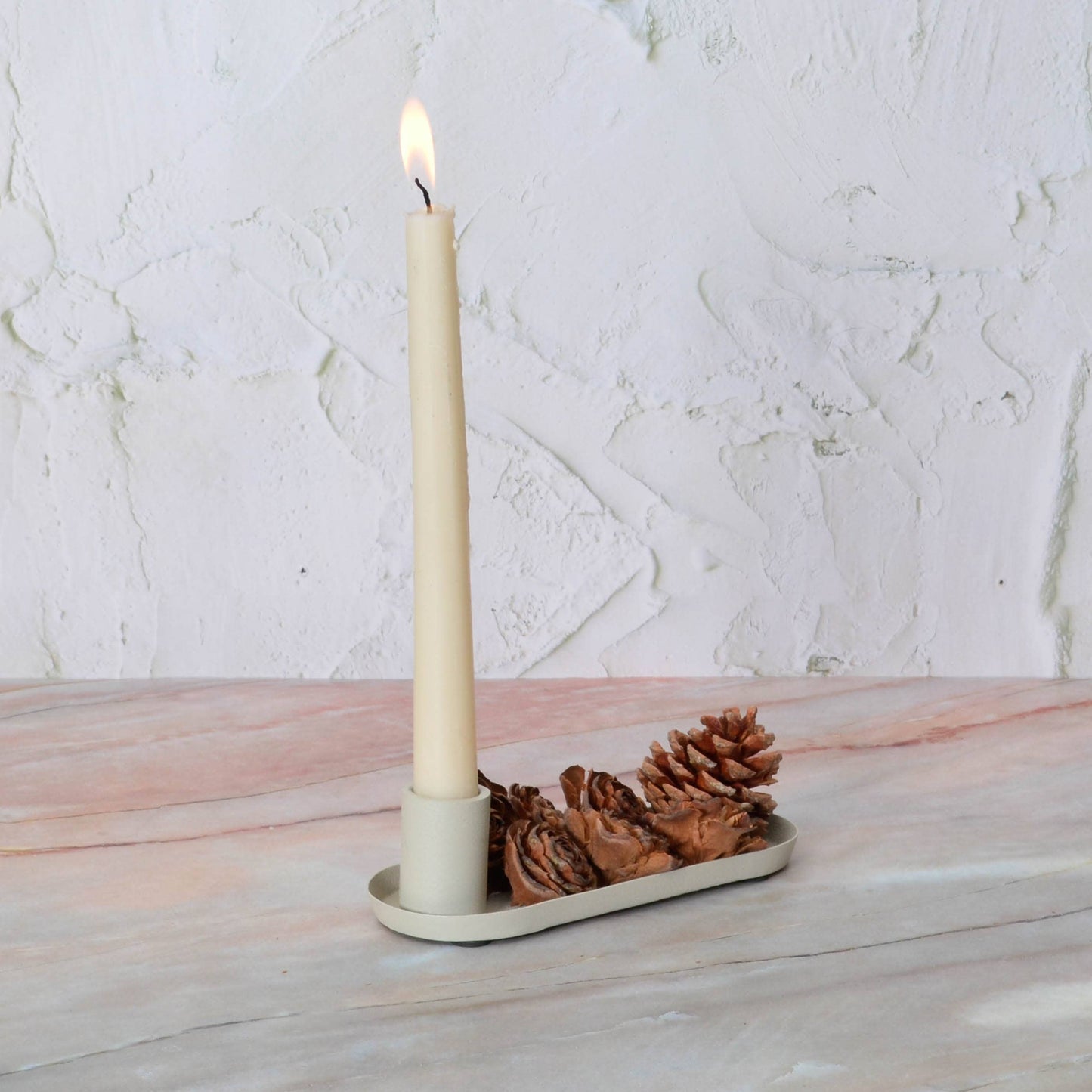 Load image into Gallery viewer, Pearl Tray Candle Holder
